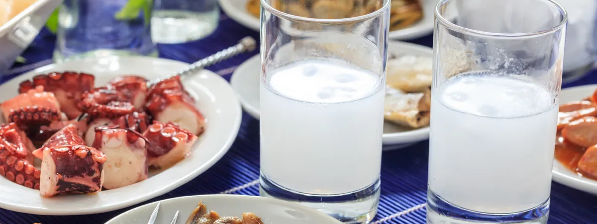 Ouzo Nedir?