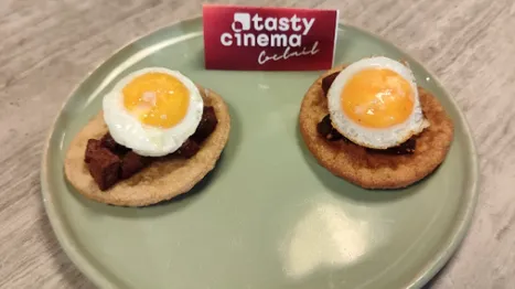 TASTY CINEMA: COCKTAIL