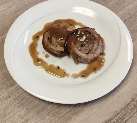 Rakı Şişesinde İtalyan Olsam