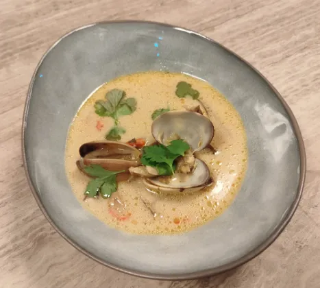 TASTY CINEMA: COCKTAIL