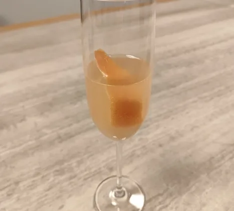 TASTY CINEMA: COCKTAIL