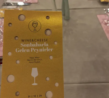 Wine & Cheese: Sonbaharla Gelen Peynirler