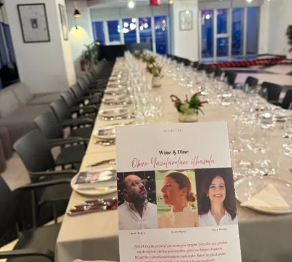 Wine & Dine: Obur Yazılar’dan İlhamla