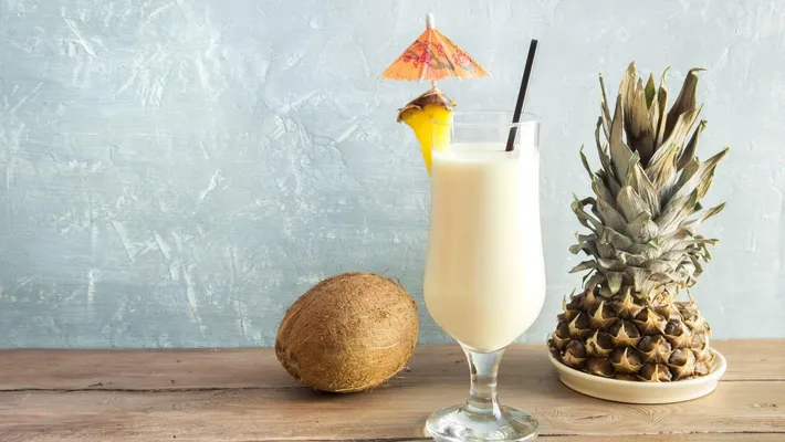 PİÑA COLADA