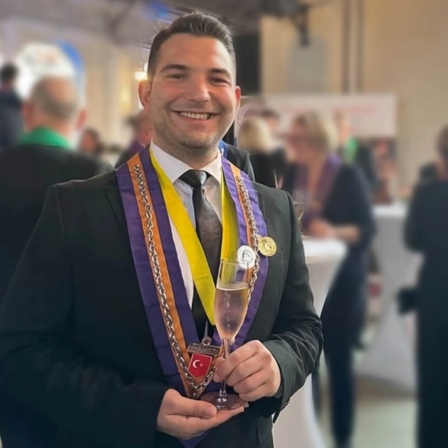 Genç Bir Sommelier'in Yolculuğu: Yarışmalardan Yeni Deneyimlere