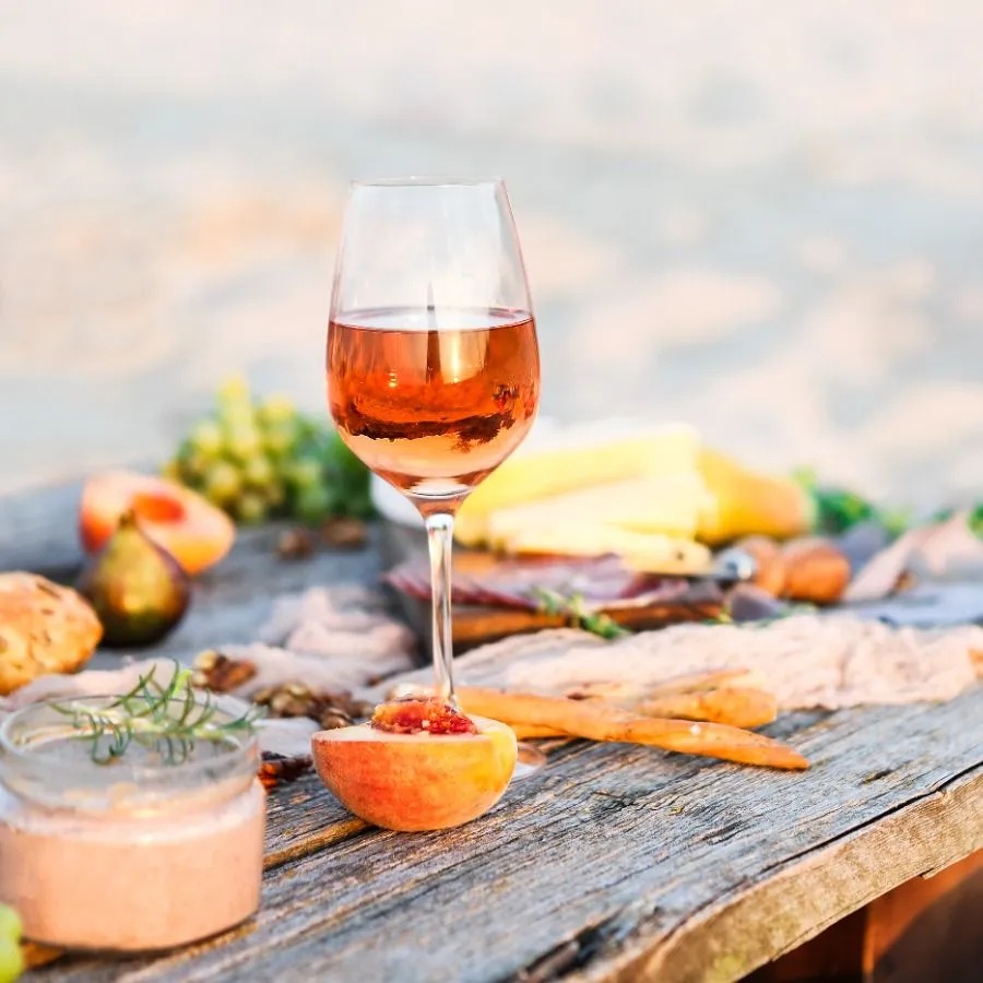 Roze Şarap Nedir?