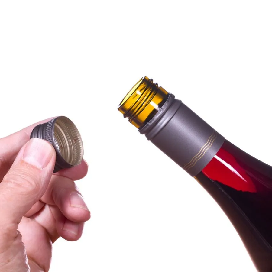Şarap Şişesi Nasıl Açılır?
