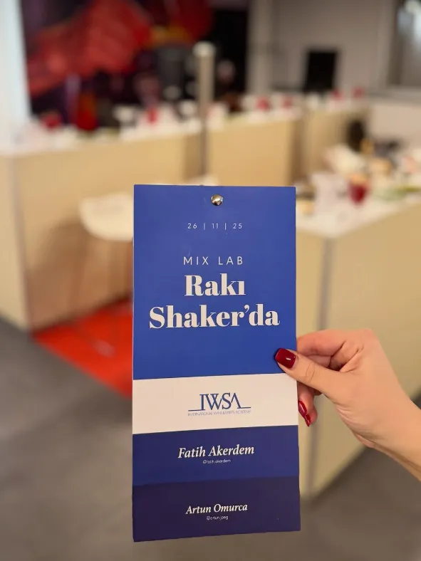 MIX LAB: RAKI SHAKER'DA