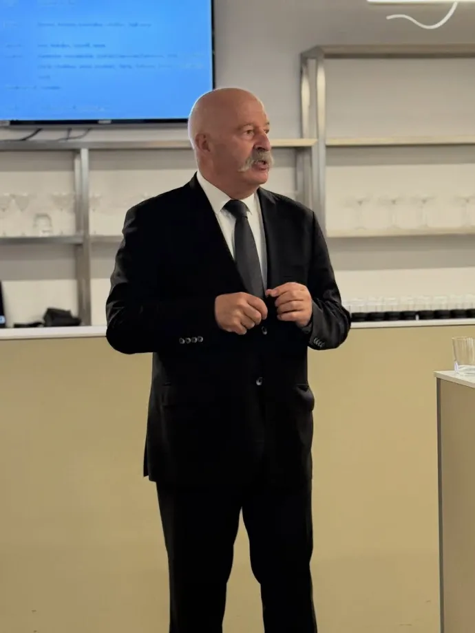 MIX LAB: RAKI SHAKER'DA