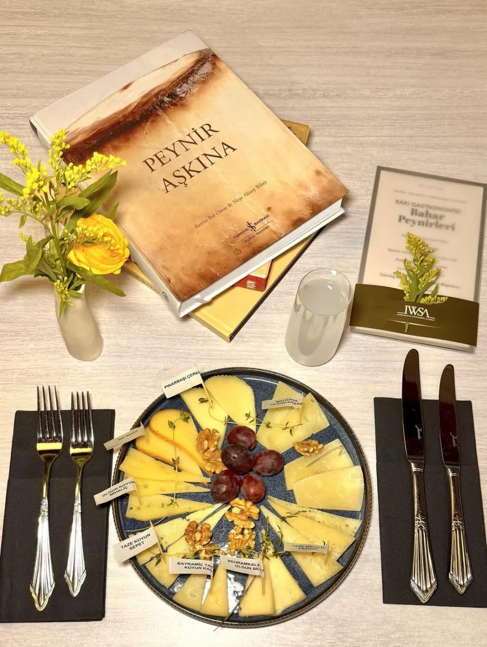 Rakı Gastronomisi: Bahar Peynirleri