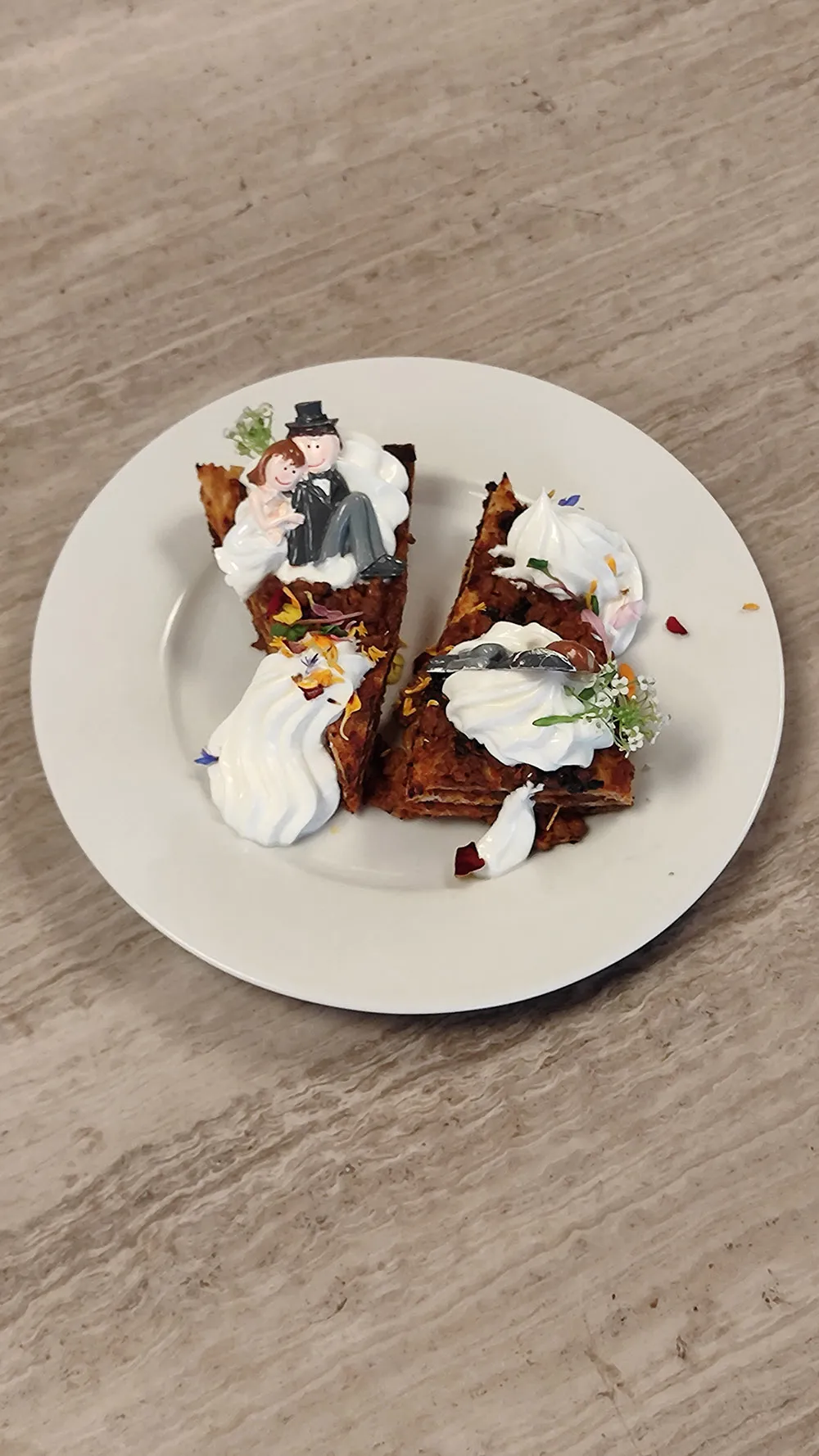 RAKI GASTRONOMİSİ: TASTY CINEMA: DİZİ VE FİLMLERDEN ÇİLİNGİR SOFRALARI