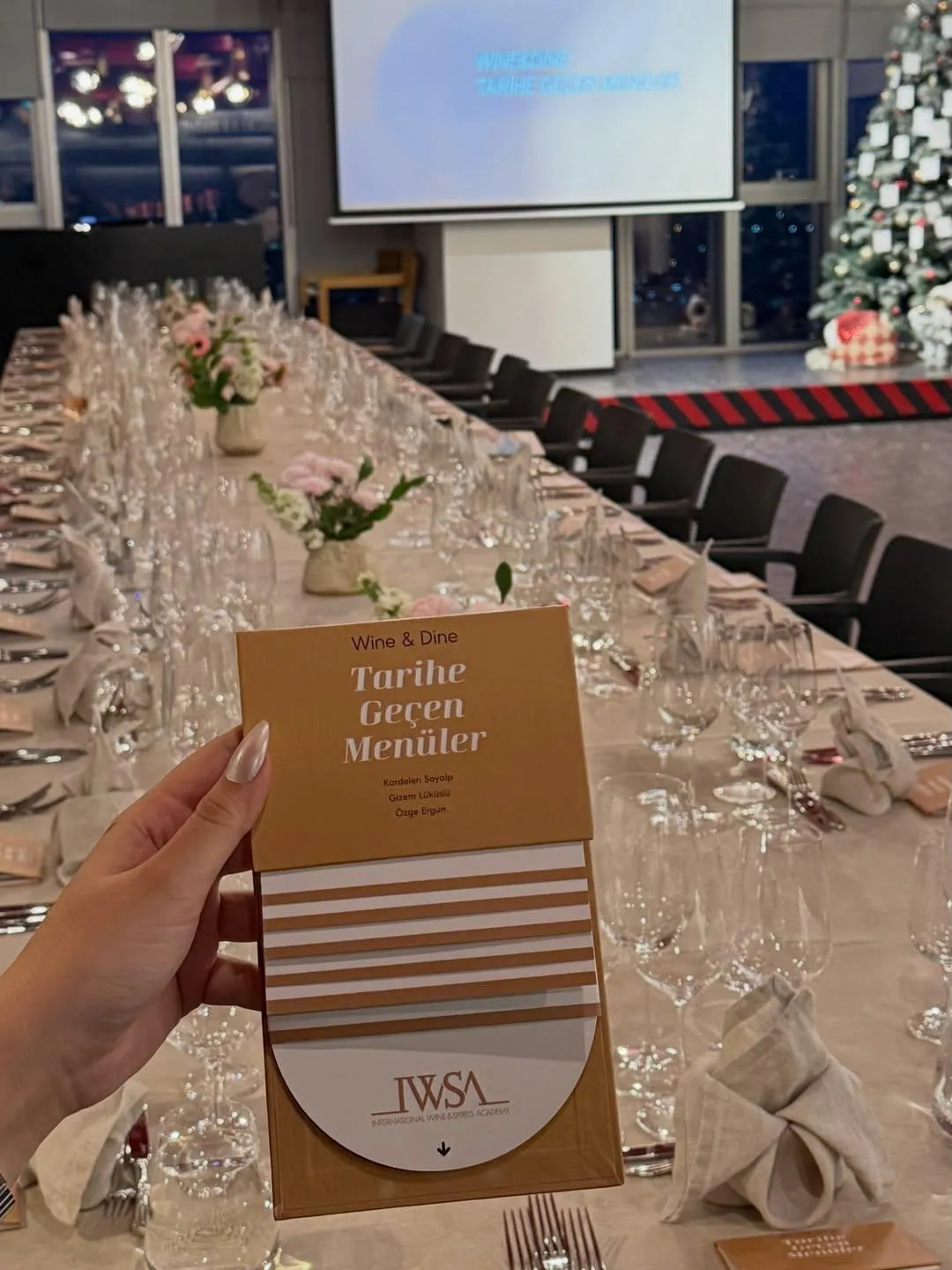 Wine&Dine: Tarihe Geçen Menüler